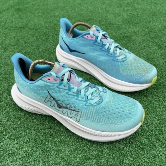 Hoka One One Shoes - HOKA ONE ONE MACH 6 - Women’s Running Shoes - SIZE 9B